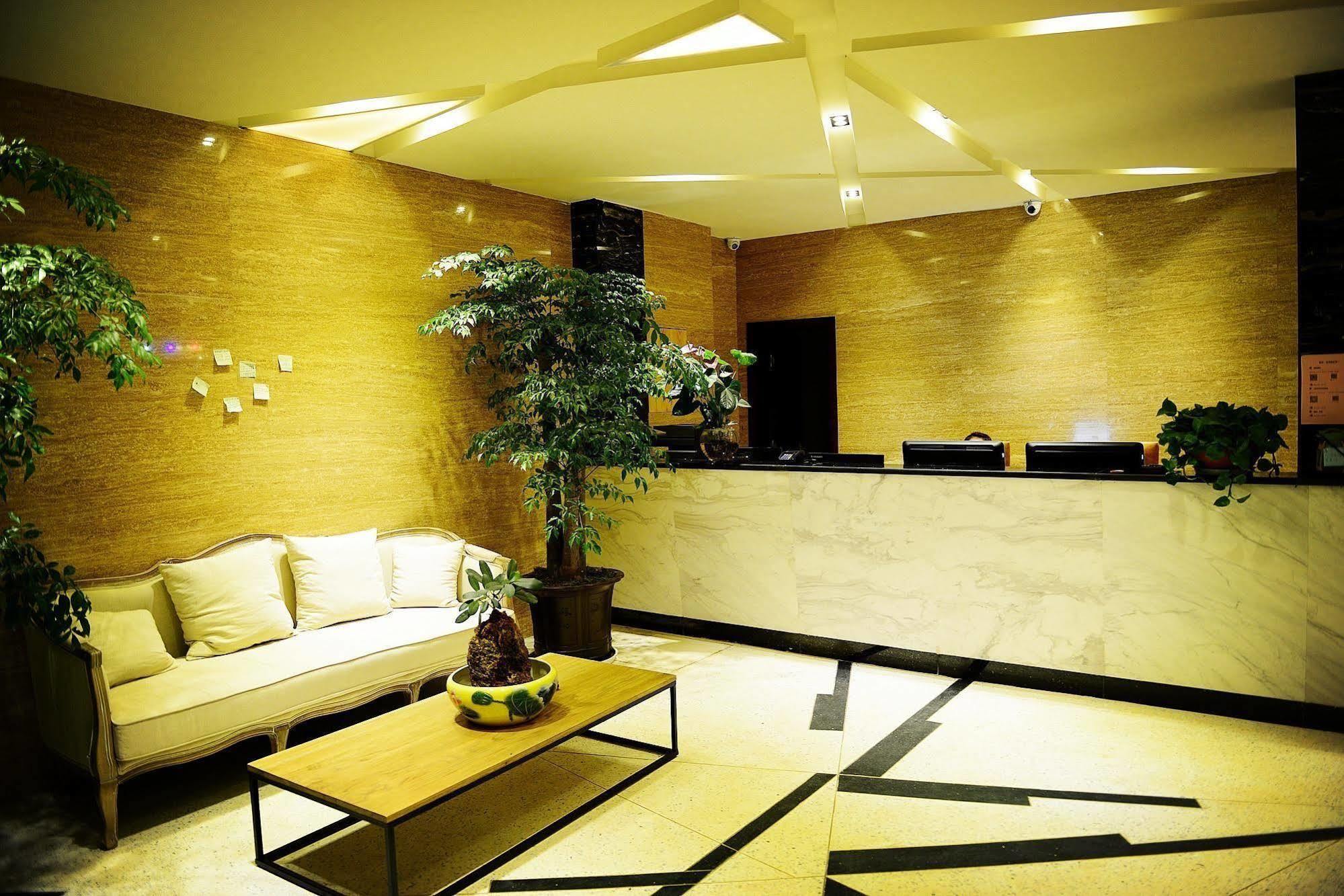 Dengchuan Magpies Habitat Erhai Resort Hotel المظهر الخارجي الصورة