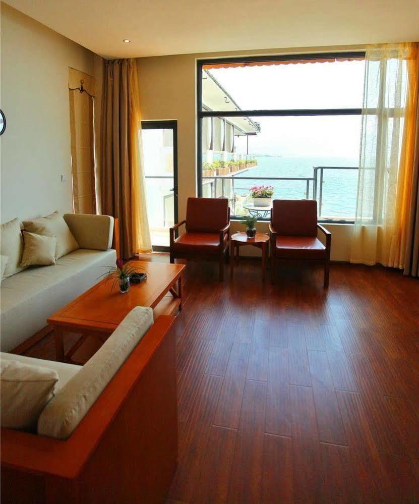 Dengchuan Magpies Habitat Erhai Resort Hotel المظهر الخارجي الصورة